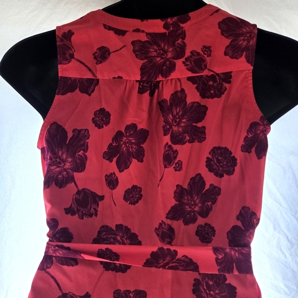 Pretty Floral Print Dress - Picture 7 of 8